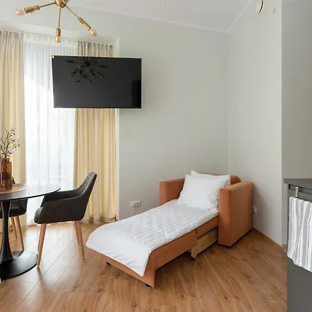 Bronze Colour In Centre *