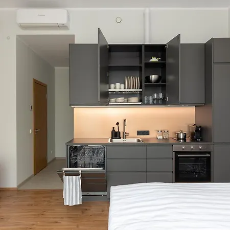 Bronze Colour In Centre