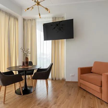 Bronze Colour In Centre