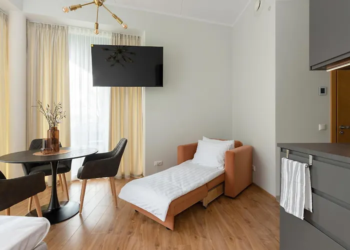 Bronze Colour In Centre *